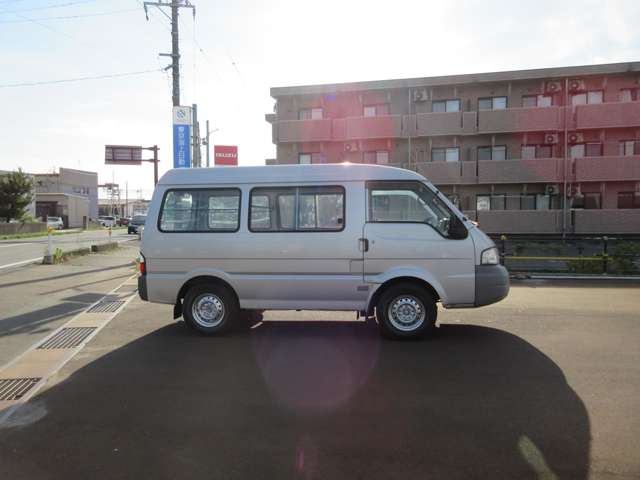 2001 Mazda Bongo Van – thumbnail 4