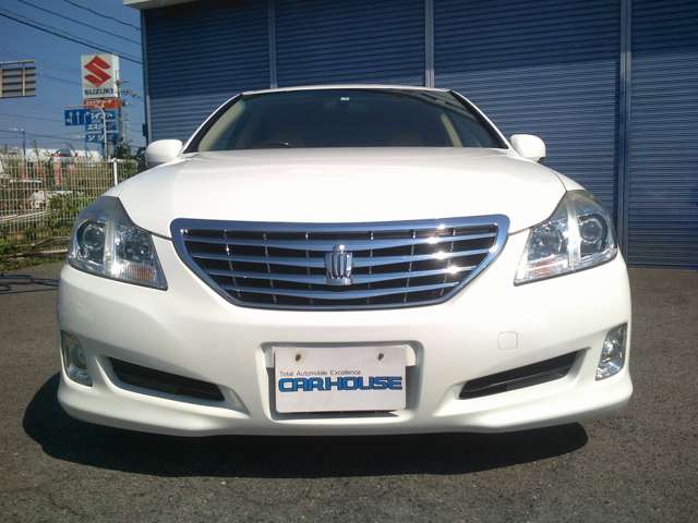 2008 Toyota Crown Royal – thumbnail 3