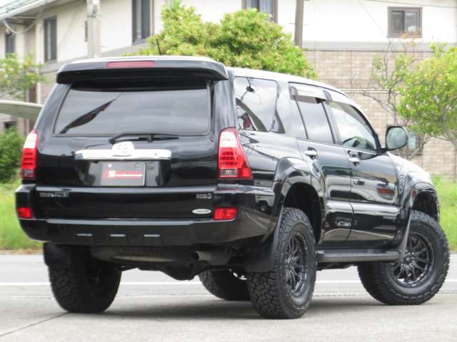 2007 Toyota Hilux Surf – thumbnail 2