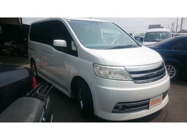 2006 Nissan Serena – thumbnail 2