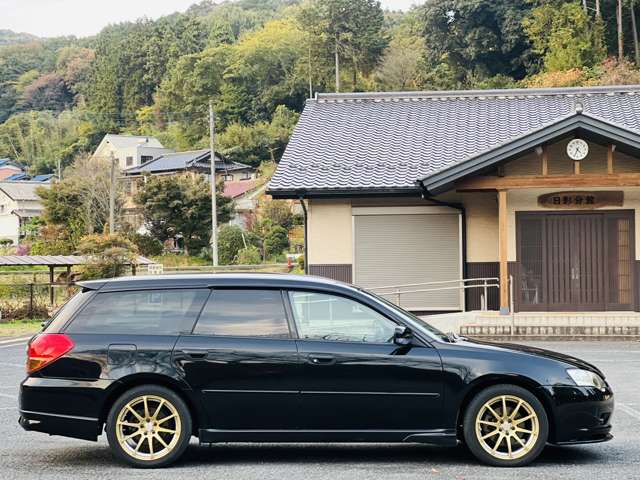 2005 Subaru Legacy Touring Wagon – thumbnail 4