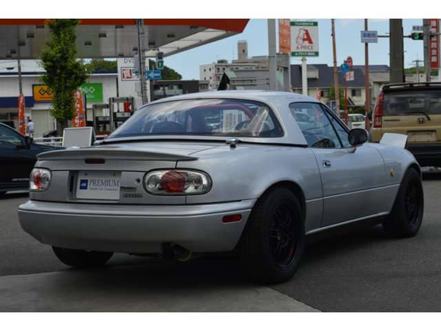 1992 Mazda Roadster – thumbnail 4