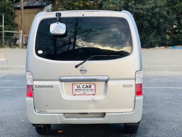 2005 Nissan Caravan – thumbnail 3