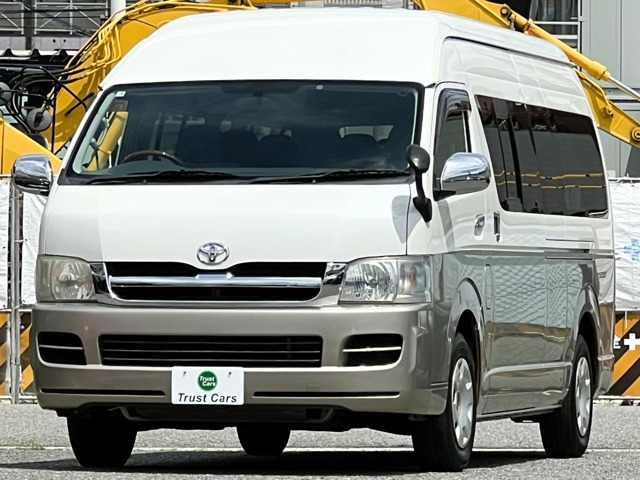 2005 Toyota Hiace