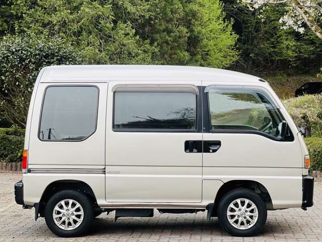 1998 Subaru Sambar Dias Van – thumbnail 4