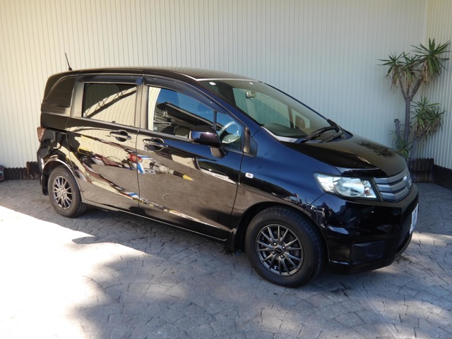2010 Honda Freed Spike
