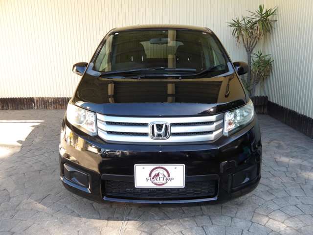 2010 Honda Freed Spike – thumbnail 2
