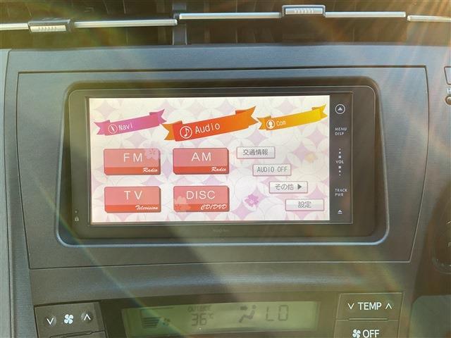 2011 Toyota Prius – thumbnail 4