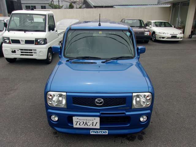 2003 Mazda Spiano – thumbnail 2