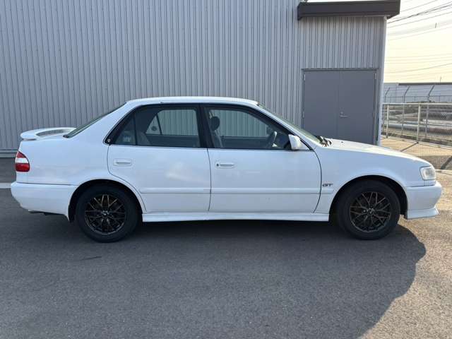 1998 Toyota Corolla – thumbnail 4