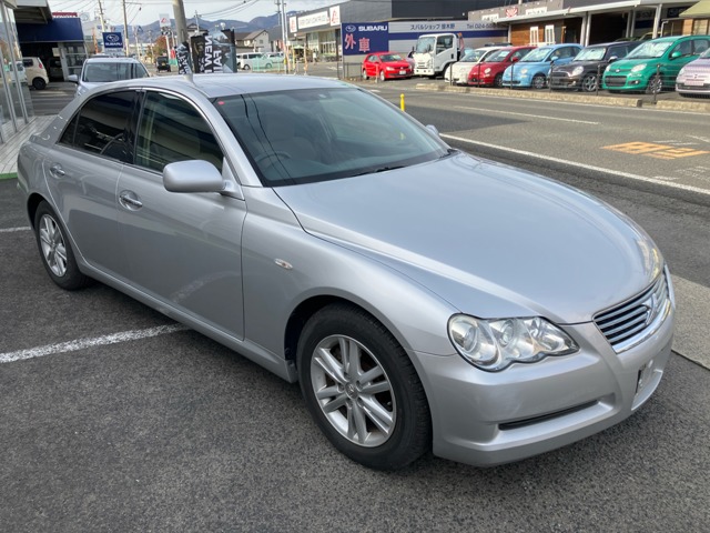 2005 Toyota Mark X