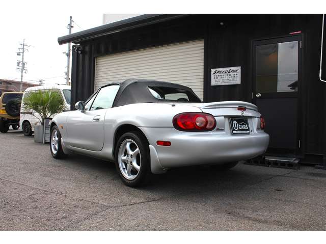 1999 Mazda Roadster – thumbnail 2