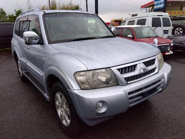 2005 Mitsubishi Pajero – thumbnail 4