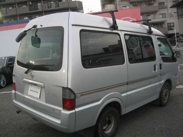 2009 Nissan Vanette – thumbnail 2
