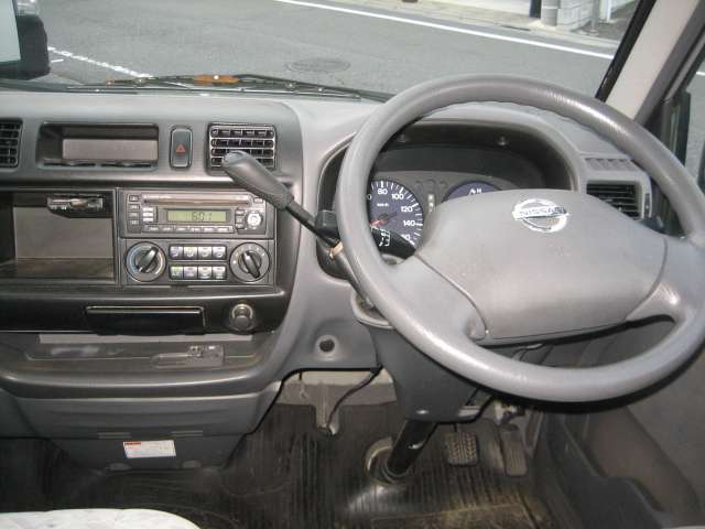 2009 Nissan Vanette – thumbnail 3