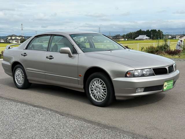 1995 Mitsubishi Diamante – thumbnail 2