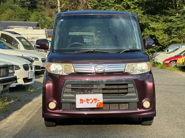 2010 Daihatsu Tanto – thumbnail 2