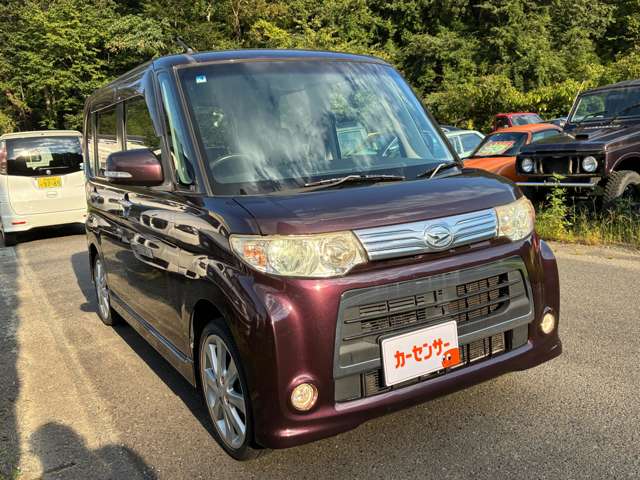 2010 Daihatsu Tanto – thumbnail 3