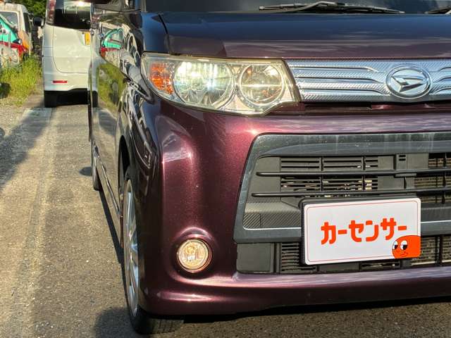 2010 Daihatsu Tanto – thumbnail 4
