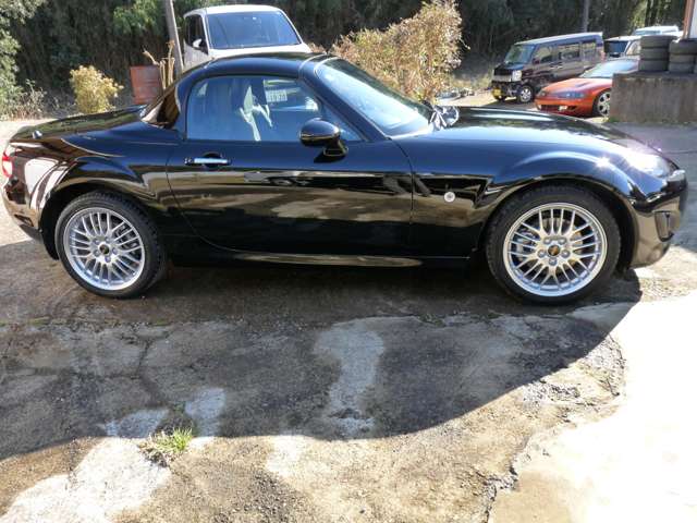 2009 Mazda Roadster – thumbnail 4