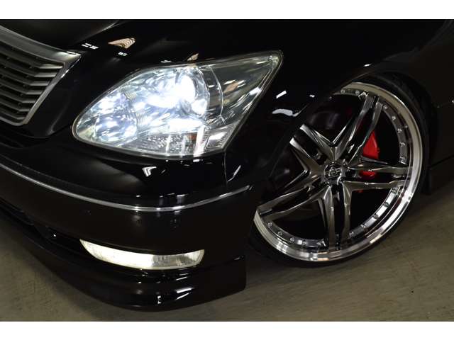 2004 Toyota Celsior – thumbnail 3