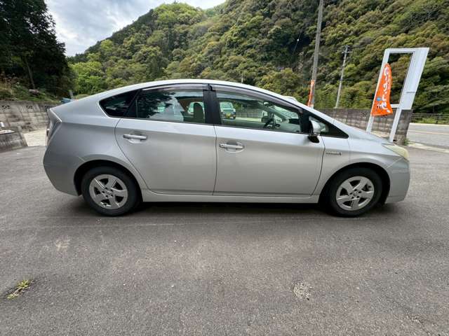 2009 Toyota Prius – thumbnail 4