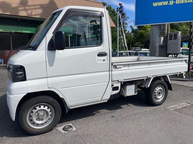 2008 Nissan Clipper Truck – thumbnail 4