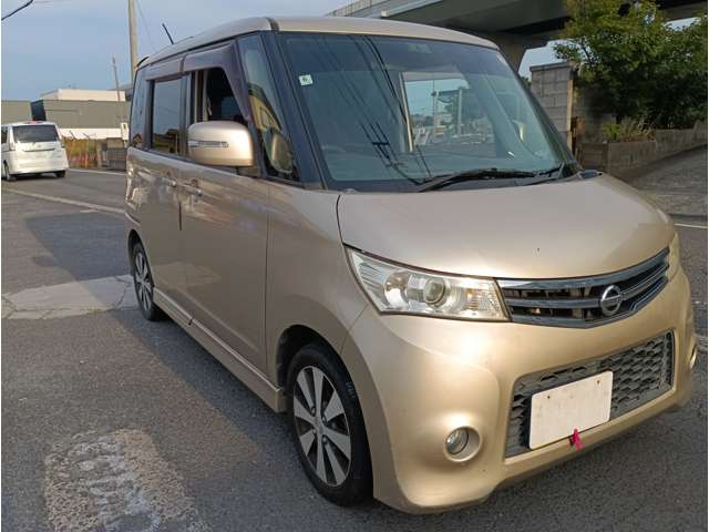 2010 Nissan Roox – thumbnail 3