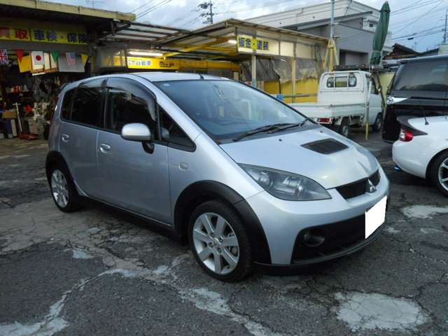 2007 Mitsubishi Colt – thumbnail 2