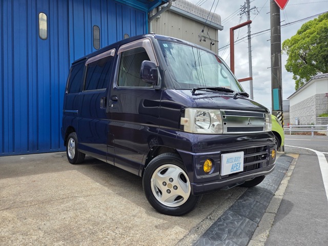 2010 Mitsubishi Town Box