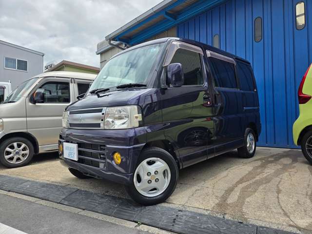 2010 Mitsubishi Town Box – thumbnail 2
