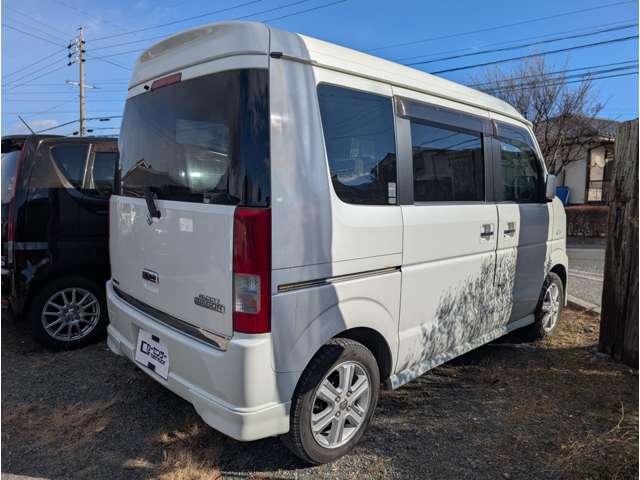 2010 Suzuki Every Wagon – thumbnail 4
