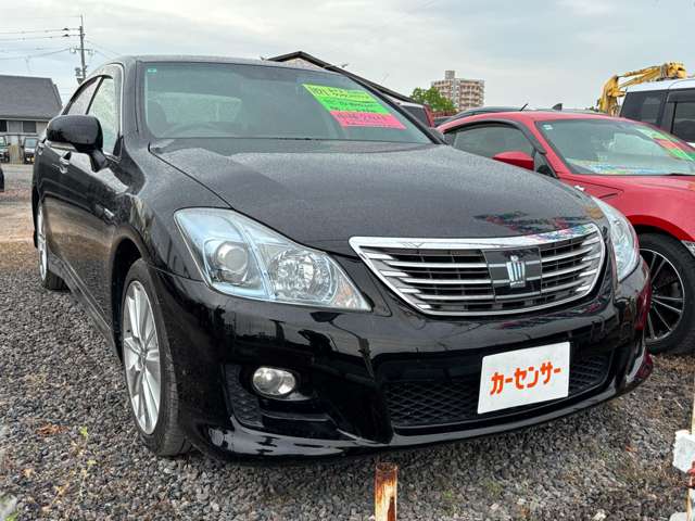 2009 Toyota Crown Hybrid – thumbnail 3