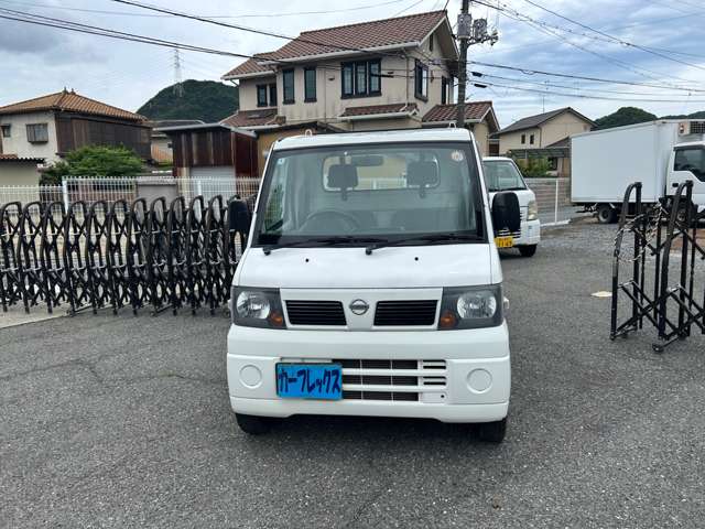 2009 Nissan Clipper Truck – thumbnail 2
