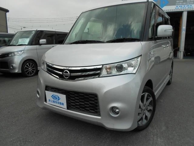 2010 Nissan Roox