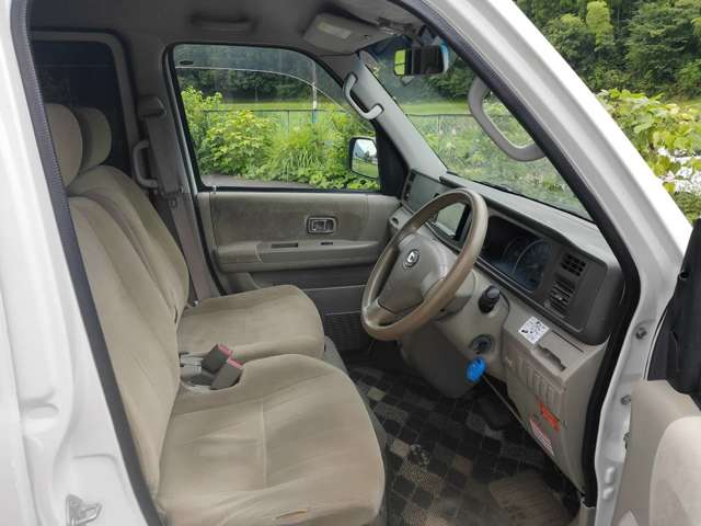 2009 Daihatsu Atrai Wagon – thumbnail 4