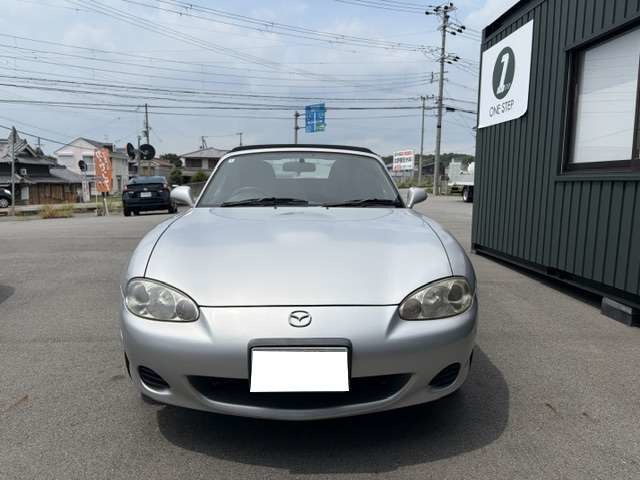 2003 Mazda Roadster – thumbnail 3