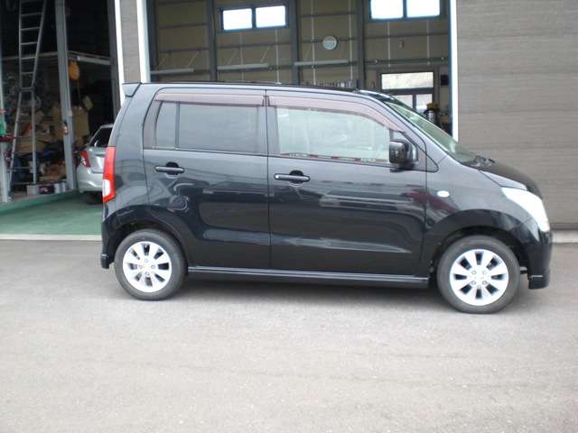 2009 Mazda AZ-Wagon – thumbnail 4