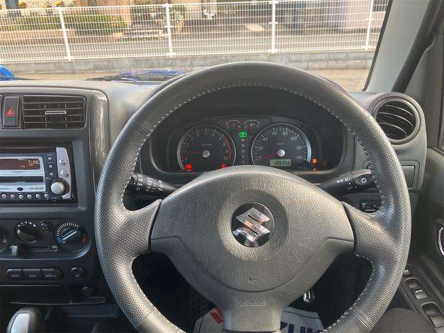 2010 Suzuki Jimny – thumbnail 3