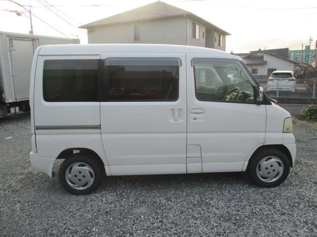 2001 Mitsubishi Town Box – thumbnail 4