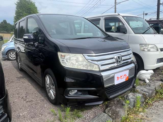 2010 Honda Stepwgn – thumbnail 3