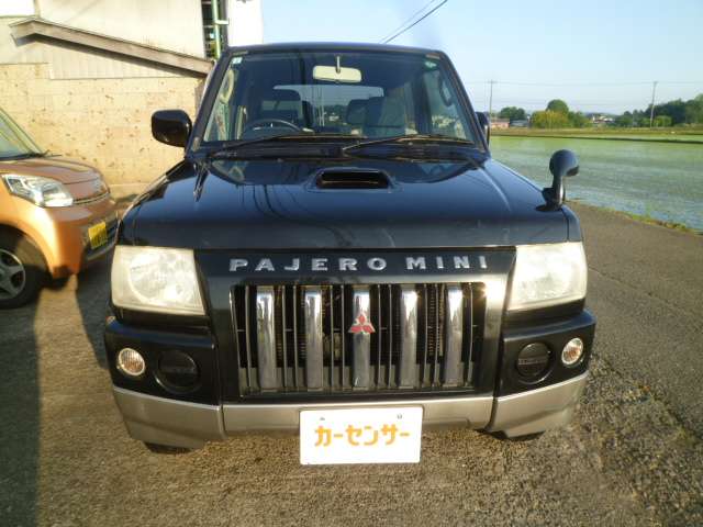 2000 Mitsubishi Pajero Mini – thumbnail 2