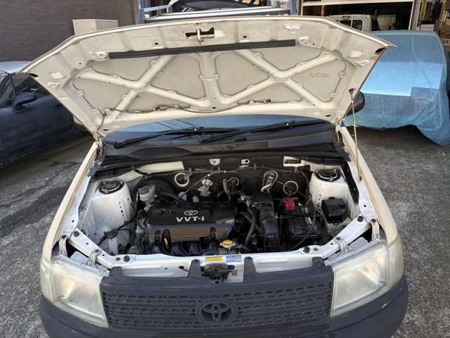 2010 Toyota Probox Van – thumbnail 2