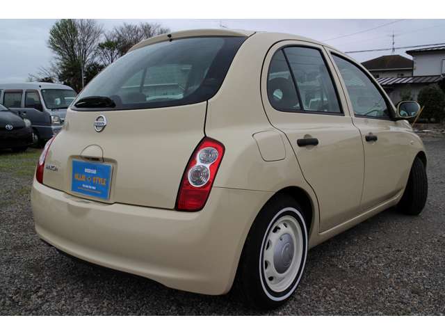 2008 Nissan March – thumbnail 4