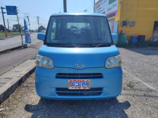 2010 Daihatsu Tanto – thumbnail 2