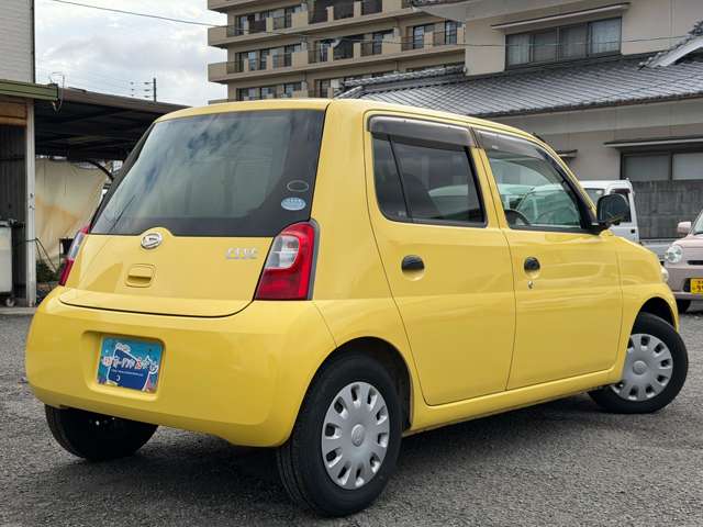 2010 Daihatsu Esse – thumbnail 4