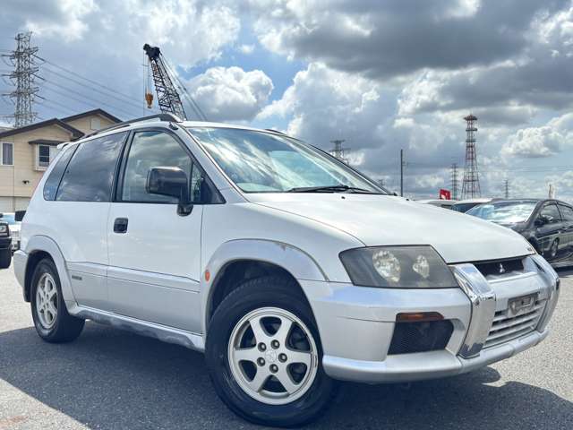 1999 Mitsubishi RVR – thumbnail 3