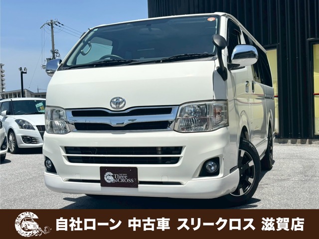 2011 Toyota Regius Ace