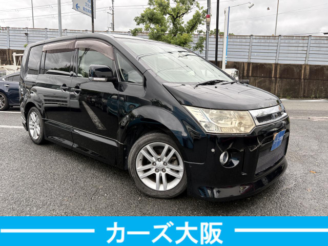 2007 Mitsubishi Delica D:5 – thumbnail 2