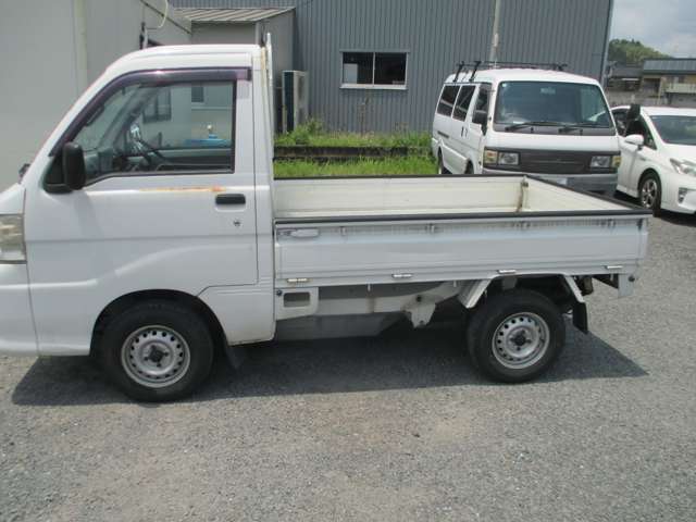 2010 Daihatsu Hijet Truck – thumbnail 2